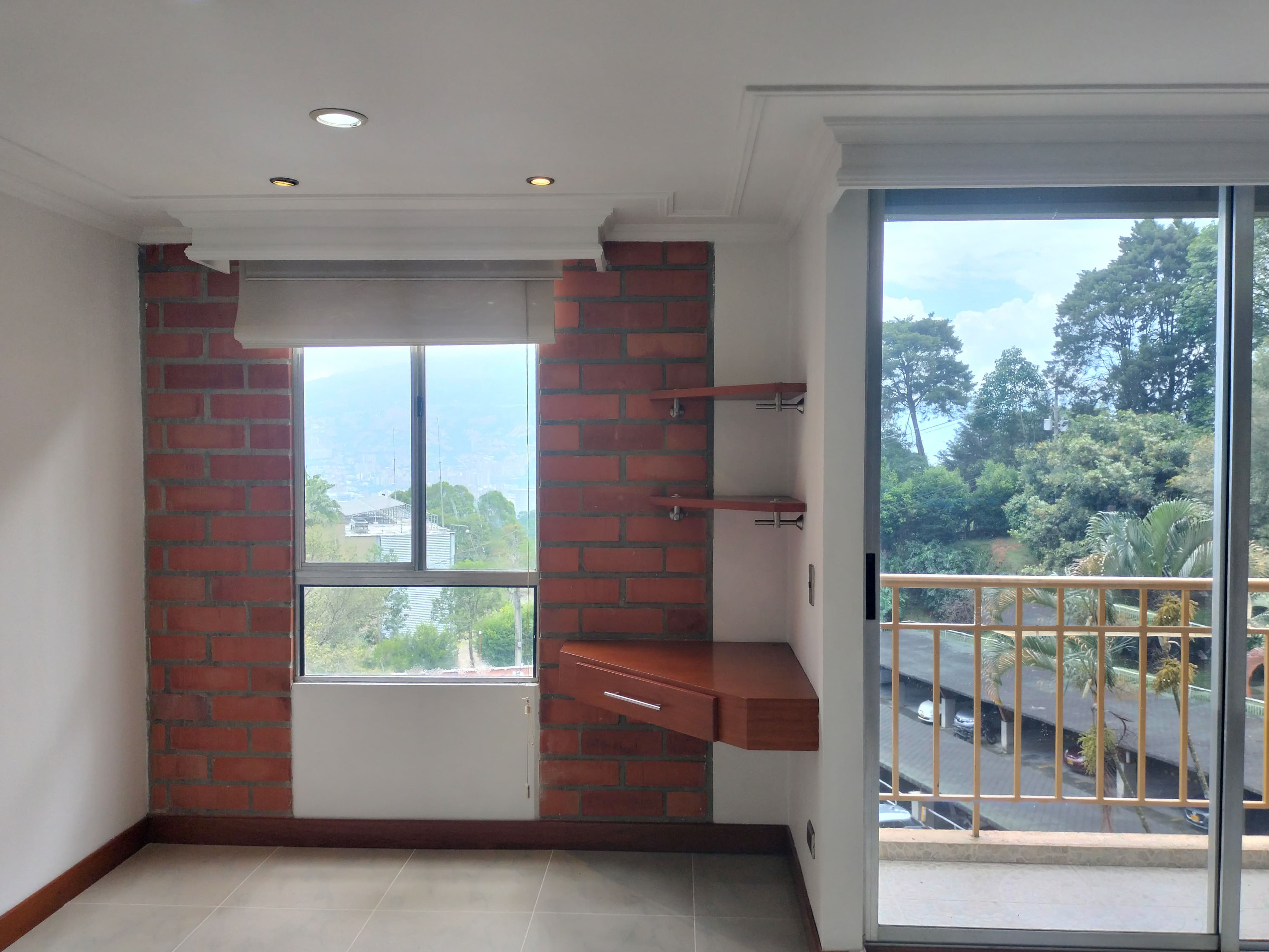 Apartamento en arriendo en El Poblado, Medellín · foto 3 de 16