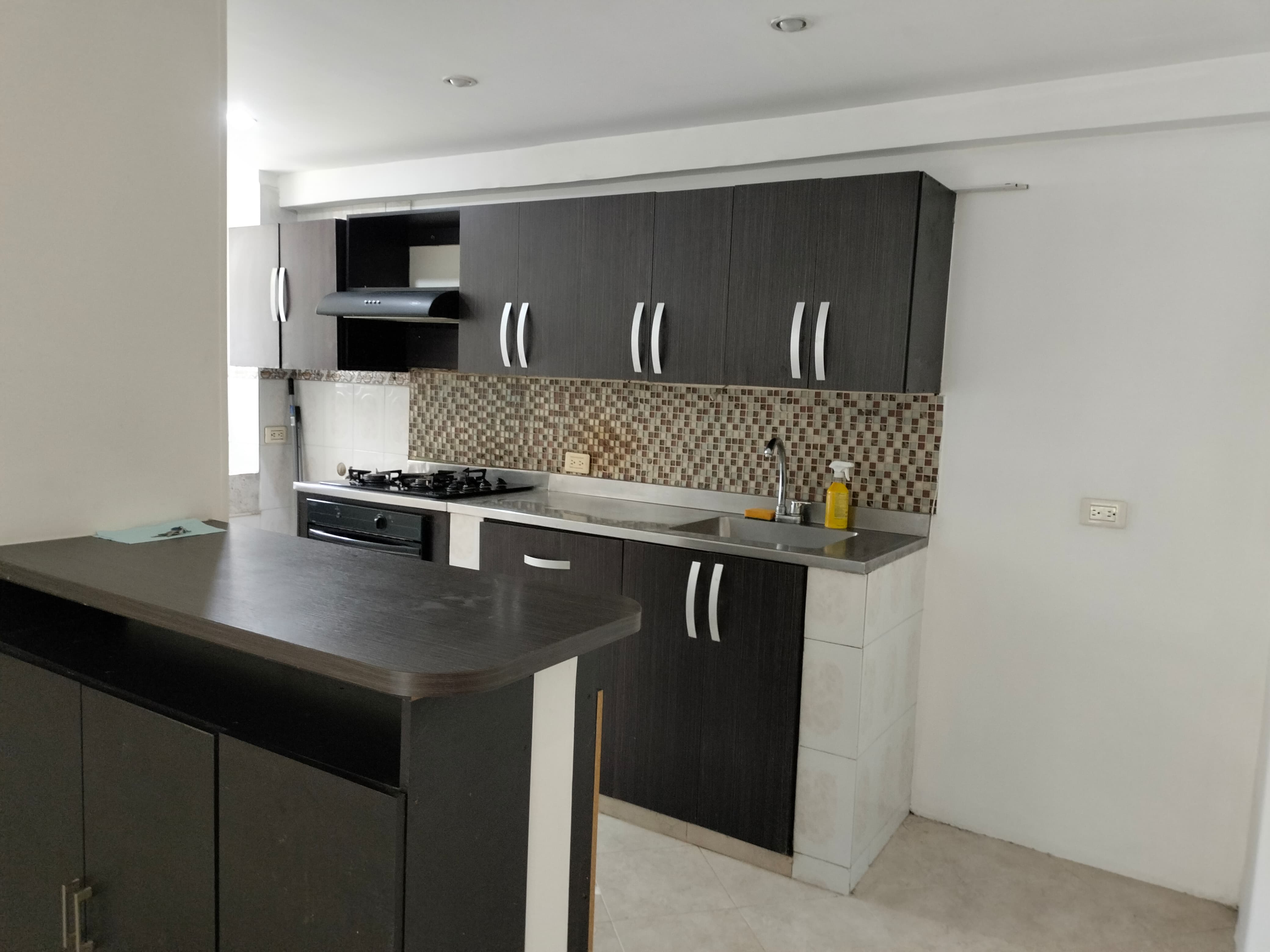 Apartamento en arriendo en El Poblado, Medellín · foto 4 de 11