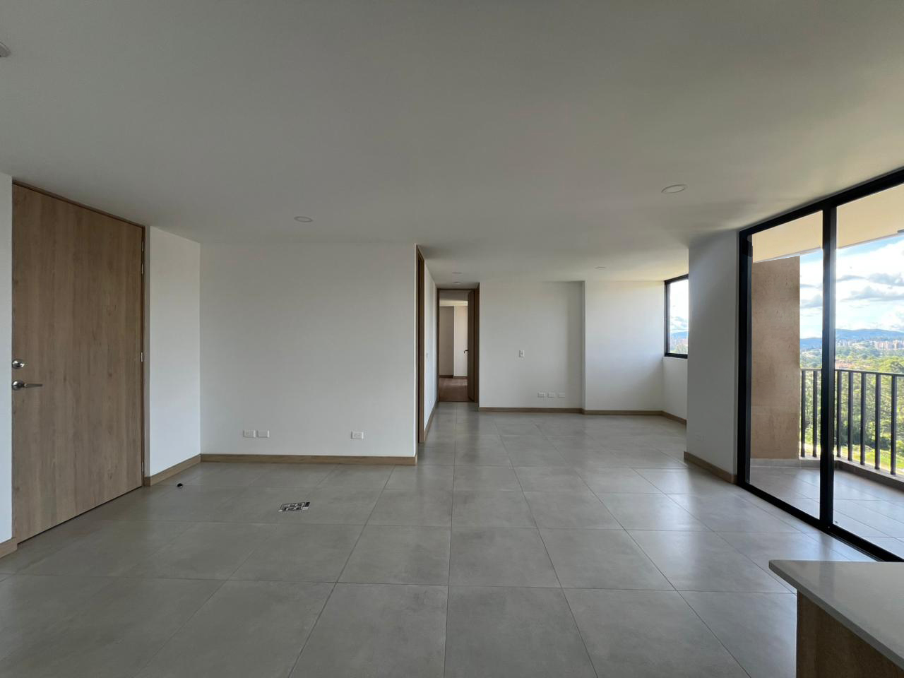 Apartamento en arriendo en Llano Grande, Rionegro · foto 2 de 11