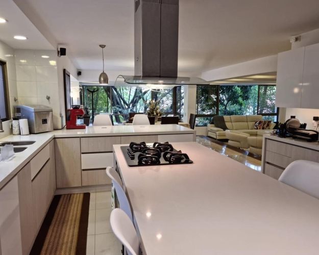 Apartamento de 4 alcobas en venta en El Poblado, Medellín, 315 m² · foto 5 de 15