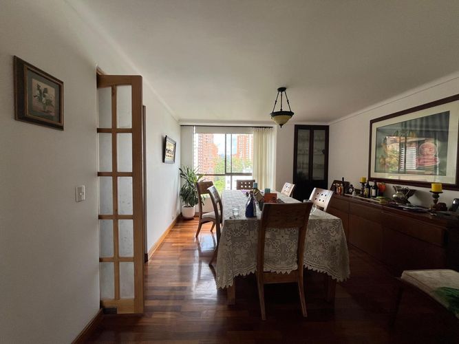 Apartamento de 3 alcobas en venta en El Poblado, Medellín, 210 m² · foto 3 de 15