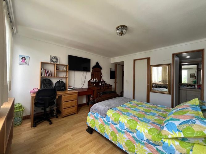 Apartamento de 3 alcobas en venta en El Poblado, Medellín, 210 m² · foto 12 de 15