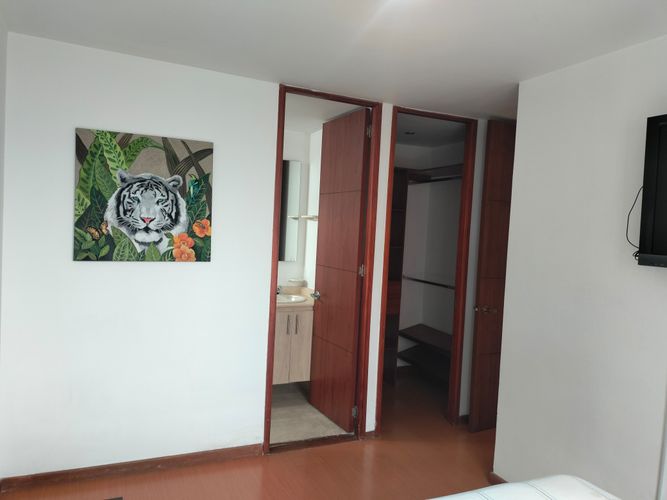 Apartamento de 4 alcobas en venta en Castropol, Medellín, 144 m² · foto 5 de 19