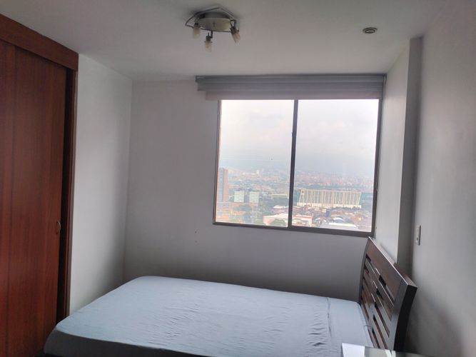 Apartamento de 4 alcobas en venta en Castropol, Medellín, 144 m² · foto 9 de 19