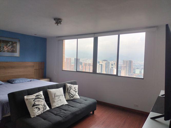 Apartamento de 4 alcobas en venta en Castropol, Medellín, 144 m² · foto 11 de 19