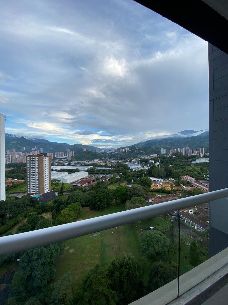 Apartamento en venta en Suramerica, Itagüí · foto 9 de 24