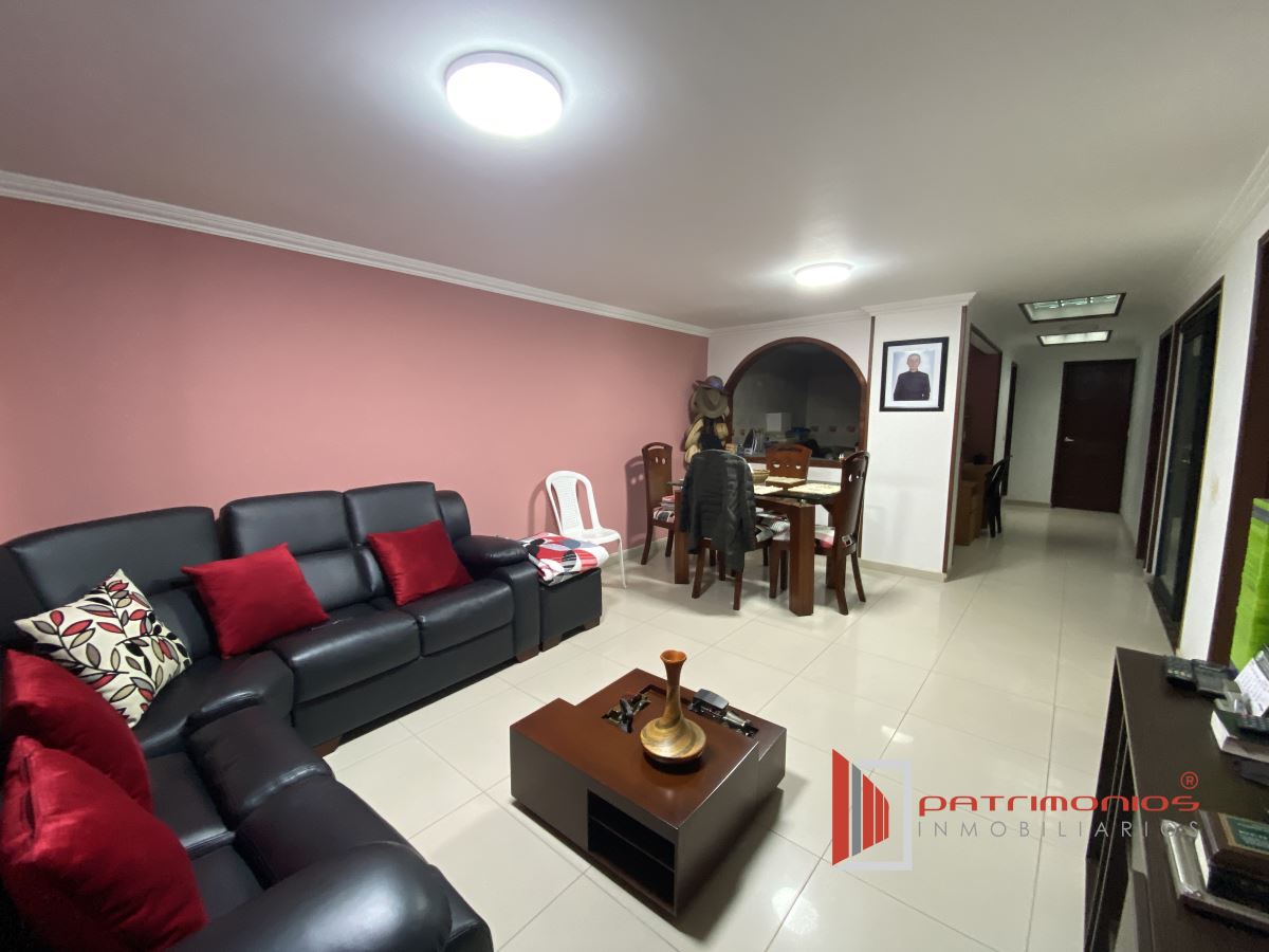 Casa en venta en Pradera Norte, Bogotá · foto 8 de 23