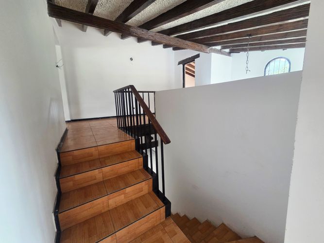 Casa de 4 alcobas en venta en Niza, Bogotá, 300 m² · foto 11 de 21