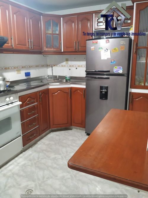 Casa de 7 alcobas en venta en Diamante 2, Bucaramanga, 400 m² · foto 3 de 21
