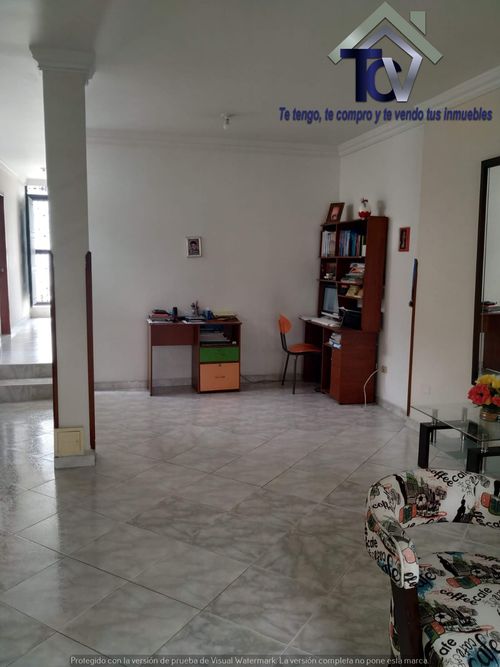 Casa de 7 alcobas en venta en Diamante 2, Bucaramanga, 400 m² · foto 7 de 21