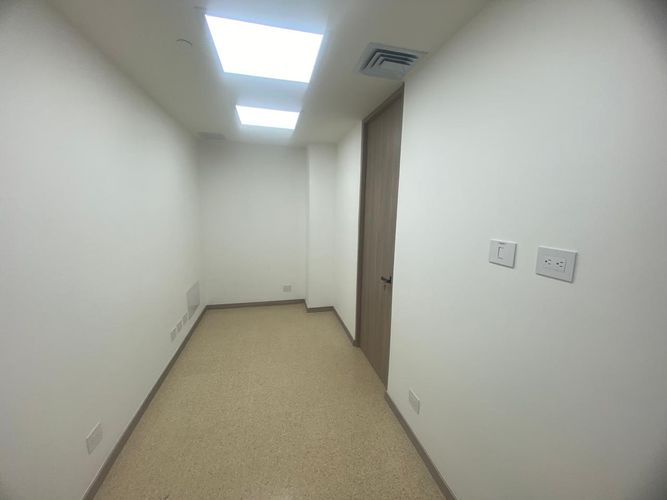 Consultorio en arriendo en San Diego, Medellín, 36 m² · foto 10 de 12