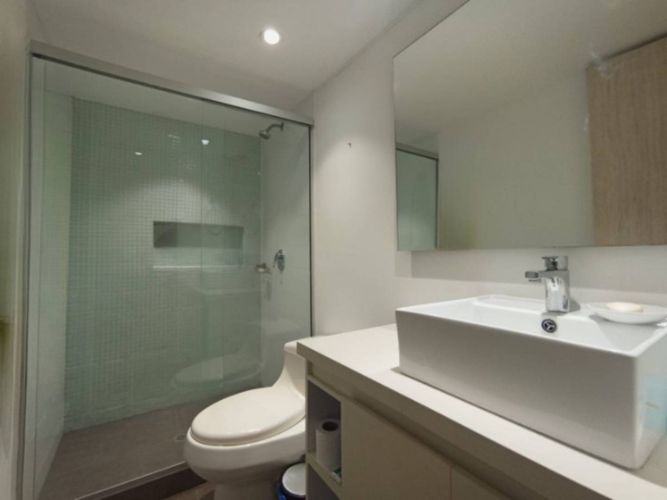 Apartamento de 3 alcobas en arriendo en Los Balsos, Medellín, 165 m² · foto 18 de 24