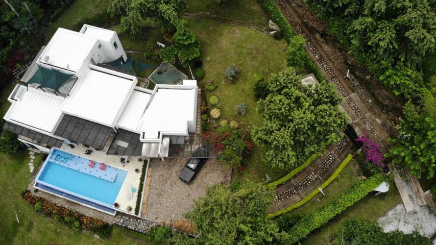 Casa de 4 alcobas en venta en Pensilvania, Bogotá, 350 m² · foto 16 de 19
