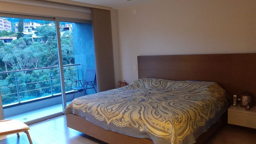 Apartamento de 4 alcobas en venta en Terrazas, Bucaramanga, 295 m² · foto 4 de 16
