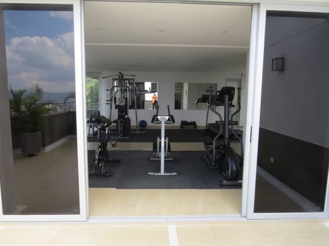 Apartamento de 4 alcobas en venta en Terrazas, Bucaramanga, 295 m² · foto 14 de 16