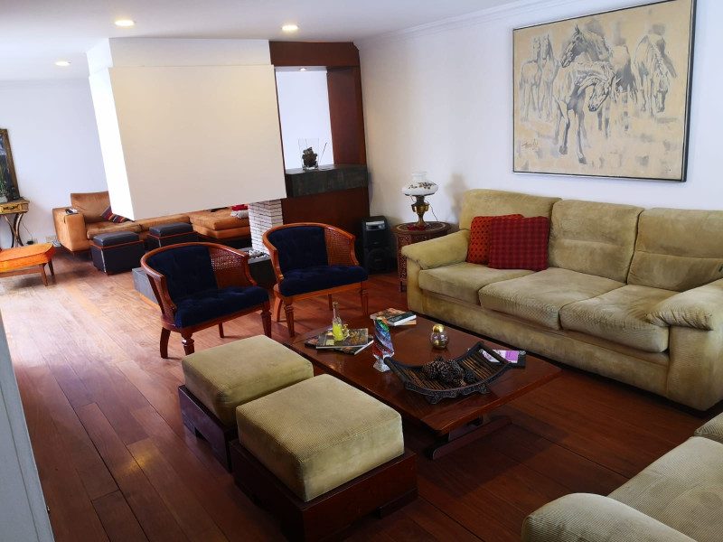 Casa en venta en Monaco, Bogotá · foto 4 de 17