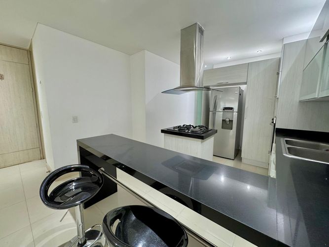 Apartamento de 3 alcobas en venta en Tejares - Cristales, Cali, 150 m² · foto 2 de 13
