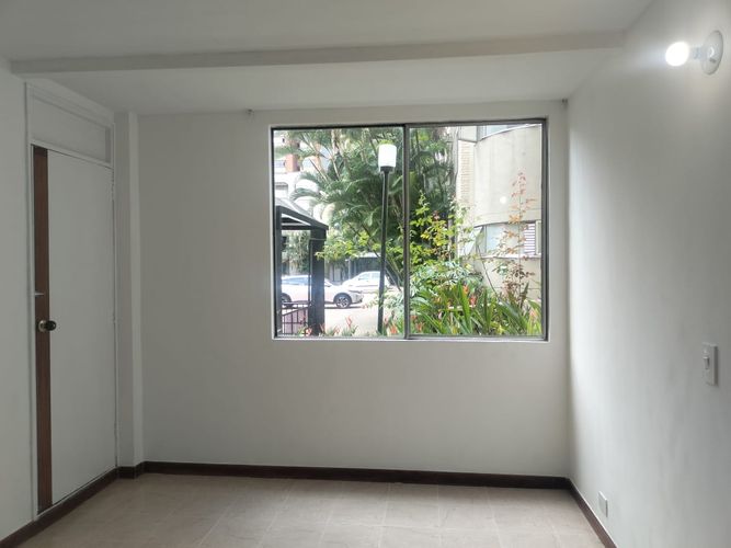 Apartamento en venta en El Poblado, Medellín · foto 5 de 17