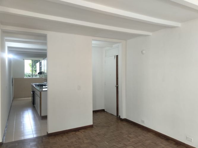 Apartamento en venta en El Poblado, Medellín · foto 8 de 17