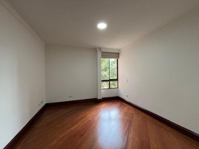 Apartamento de 4 alcobas en venta en El Poblado, Medellín, 180 m² · foto 10 de 20