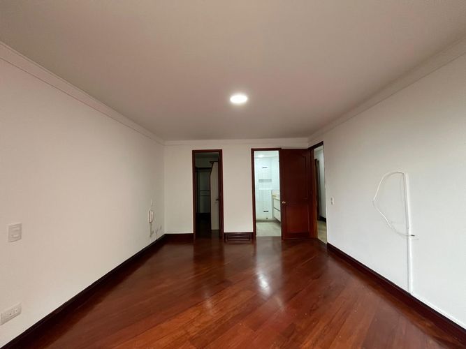 Apartamento de 4 alcobas en venta en El Poblado, Medellín, 180 m² · foto 11 de 20