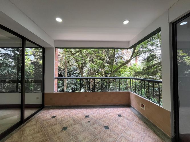 Apartamento de 4 alcobas en venta en El Poblado, Medellín, 180 m² · foto 20 de 20