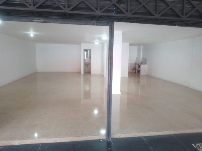 Local en arriendo en Laureles, Medellín, 118 m² · foto 5 de 10