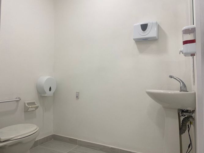 Oficina en arriendo en El Poblado, Medellín, 33 m² · foto 7 de 7