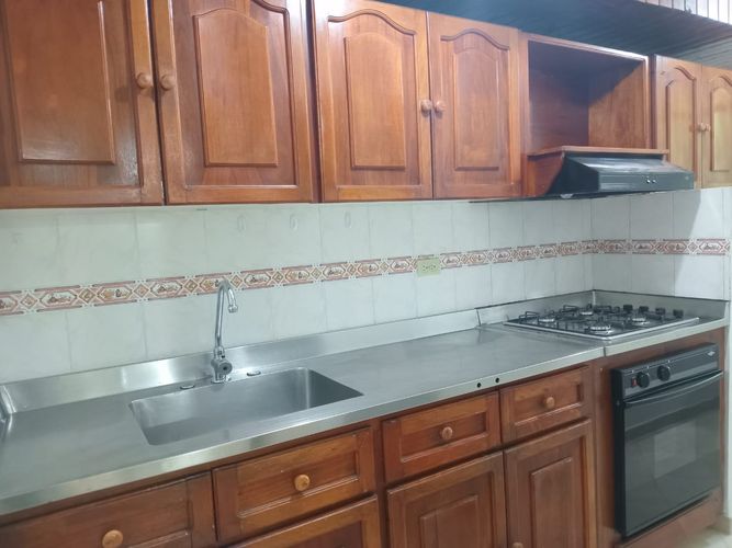 Apartamento de 3 alcobas en arriendo en El Poblado, Medellín, 80 m² · foto 6 de 14