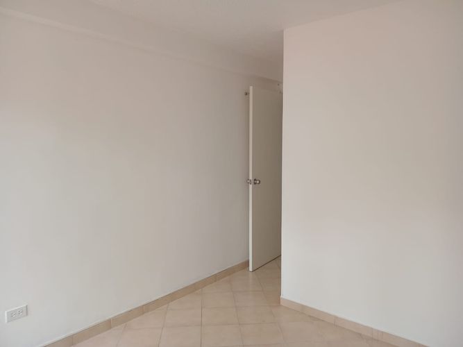 Apartamento de 3 alcobas en arriendo en El Poblado, Medellín, 80 m² · foto 8 de 14