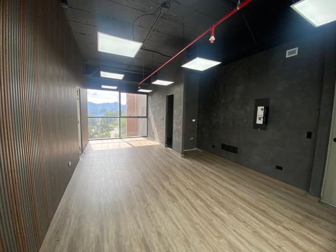Oficina en arriendo en El Poblado, Medellín, 72 m² · foto 19 de 19