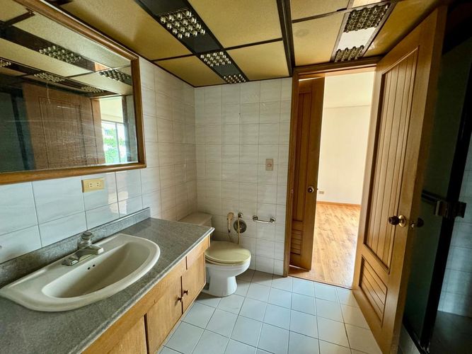 Apartamento de 3 alcobas en venta en Santa Teresita, Cali, 189 m² · foto 9 de 16
