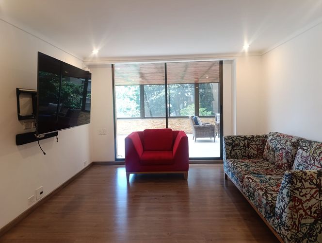 Apartamento de 3 alcobas en arriendo en El Poblado, Medellín, 215 m² · foto 12 de 20
