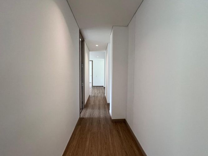 Apartamento de 3 alcobas en venta en El Porvenir, Rionegro, 212 m² · foto 8 de 19