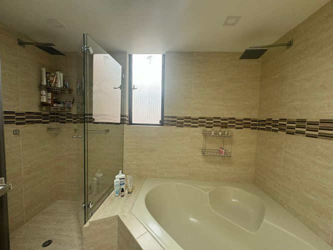 Apartamento de 3 alcobas en venta en Cerros De Suba, Bogotá, 300 m² · foto 4 de 22