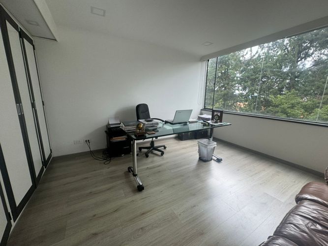 Apartamento de 3 alcobas en venta en Cerros De Suba, Bogotá, 300 m² · foto 5 de 22