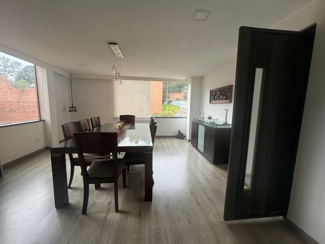 Apartamento de 3 alcobas en venta en Cerros De Suba, Bogotá, 300 m² · foto 14 de 22