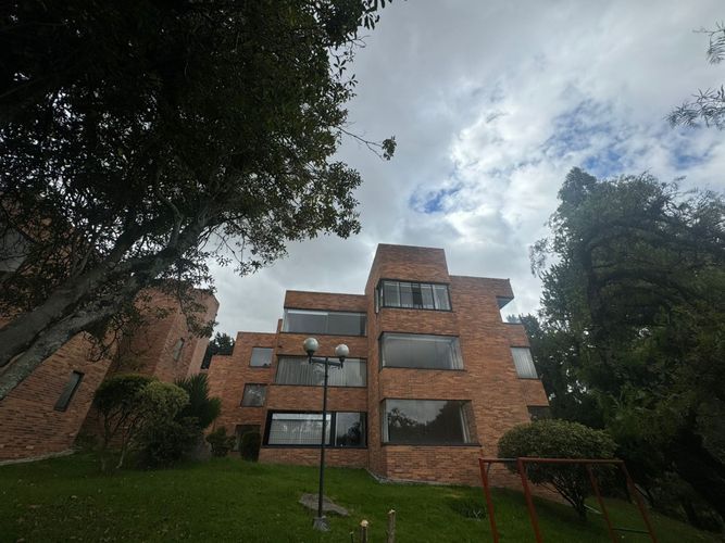 Apartamento de 3 alcobas en venta en Cerros De Suba, Bogotá, 300 m² · foto 21 de 22