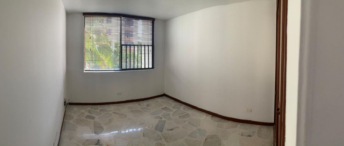 Apartamento de 3 alcobas en venta en Ciudad Jardin, Cali, 125 m² · foto 5 de 17