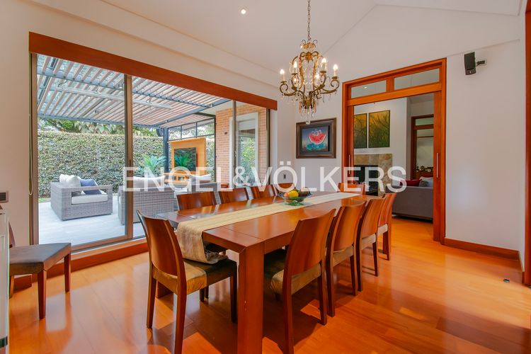 Casa de 4 alcobas en venta en Guaymaral, Bogotá, 328 m² · foto 5 de 20