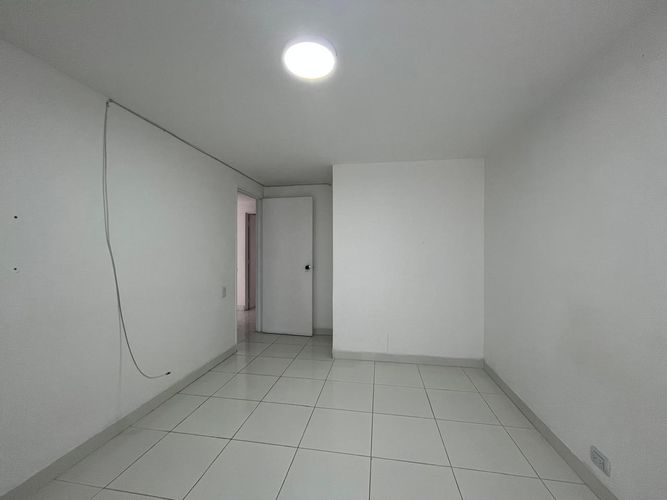 Apartamento de 3 alcobas en arriendo en El Poblado, Medellín, 101 m² · foto 10 de 16
