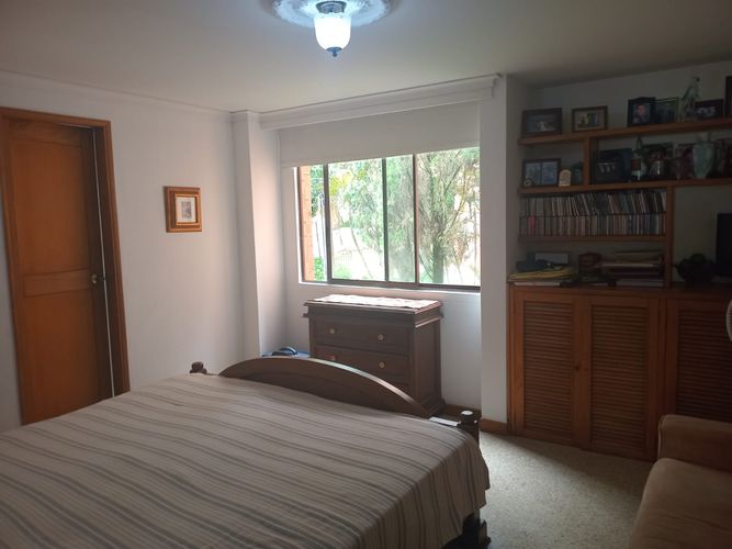 Apartamento de 3 alcobas en venta en El Poblado, Medellín, 140 m² · foto 13 de 19