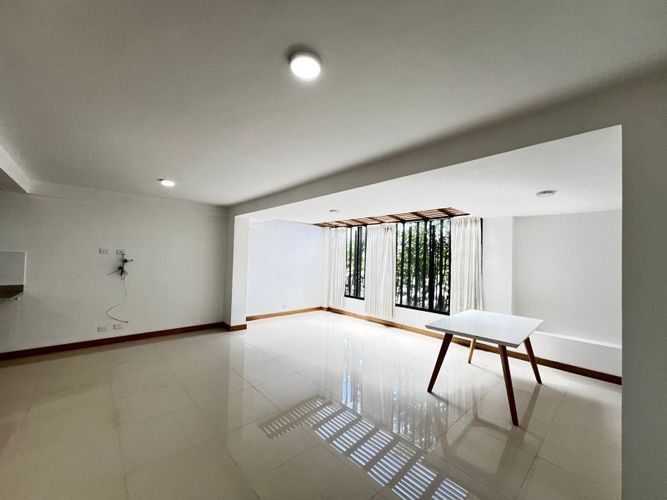 Casa de 3 alcobas en venta en Rionegro, 170 m² · foto 2 de 24