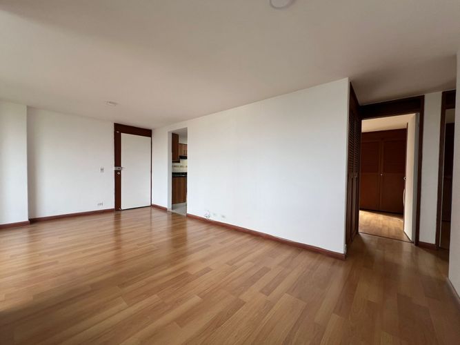 Apartamento de 3 alcobas en arriendo en El Diamante No. 2, Medellín, 75 m² · foto 6 de 18