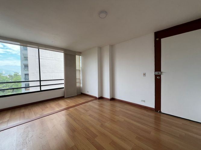 Apartamento de 3 alcobas en arriendo en El Diamante No. 2, Medellín, 75 m² · foto 7 de 18