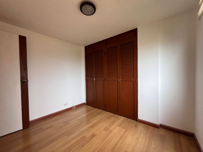 Apartamento de 3 alcobas en arriendo en El Diamante No. 2, Medellín, 75 m² · foto 14 de 18