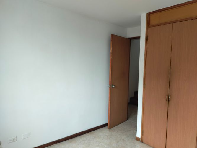Apartamento de 2 alcobas en arriendo en El Poblado, Medellín, 73 m² · foto 10 de 18