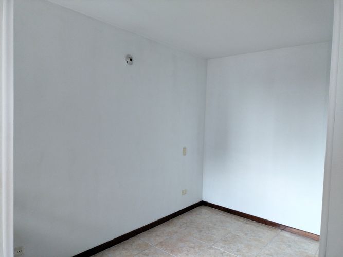 Apartamento de 2 alcobas en arriendo en El Poblado, Medellín, 73 m² · foto 12 de 18