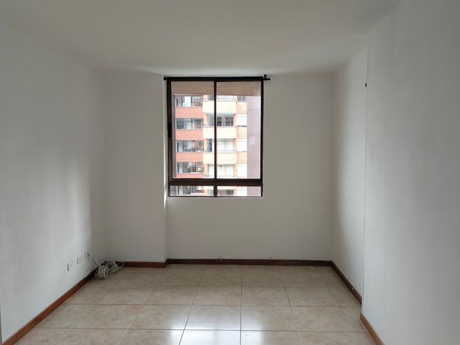Apartamento de 2 alcobas en arriendo en El Poblado, Medellín, 73 m² · foto 14 de 18