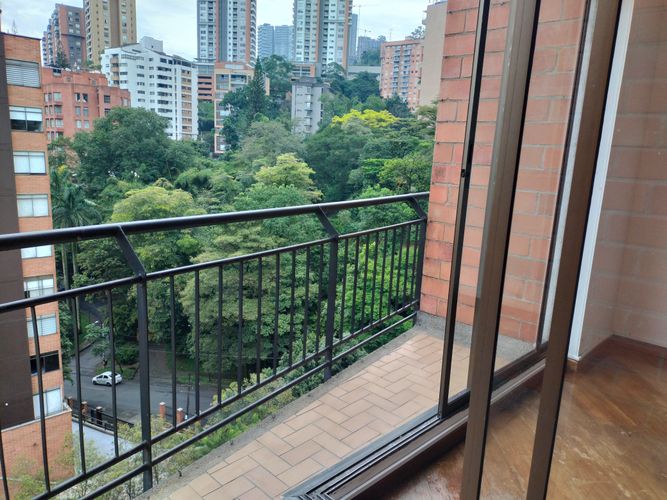 Apartamento de 2 alcobas en arriendo en El Poblado, Medellín, 73 m² · foto 18 de 18